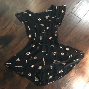 Black Aztec print flowy romper